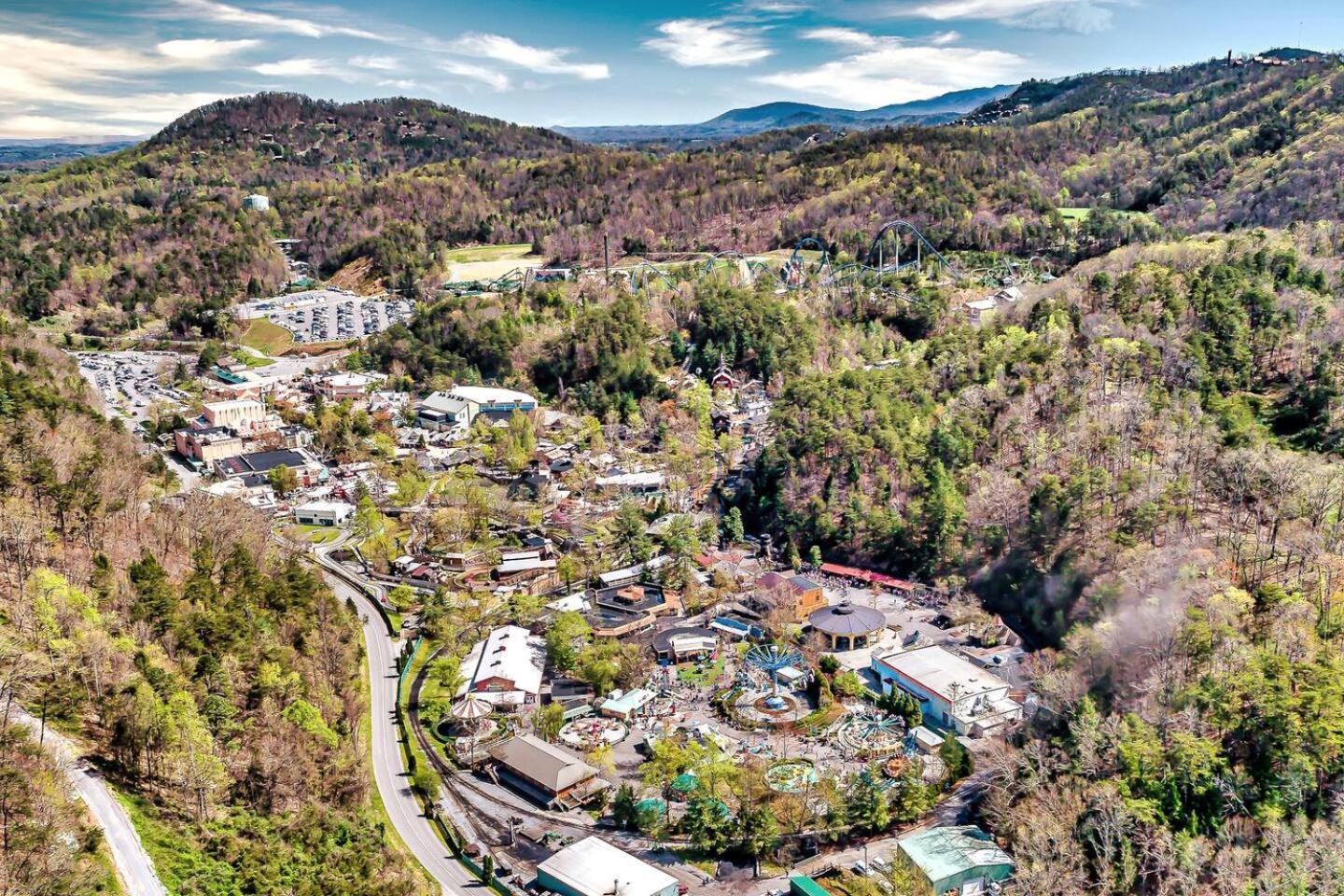 Views I Mins To Dollywood I Hot Tub I Pool Table Vila Sevierville Exterior foto